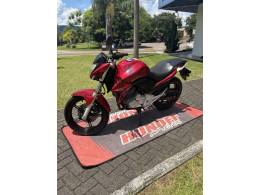 HONDA - CB 300R - 2013/2013 - Vermelha - R$ 14.900,00