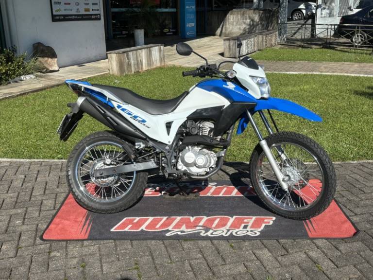 HONDA - NXR 160 - 2017/2017 - Azul - R$ 15.900,00