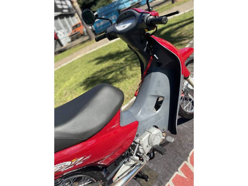 HONDA - C 100 - 2004/2004 - Vermelha - R$ 7.200,00