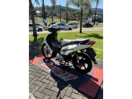 HONDA - BIZ 125 - 2014/2014 - Branca - R$ 12.500,00