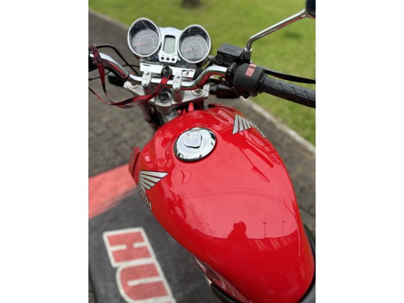 HONDA - CBX 250 TWISTER - 2008/2008 - Vermelha - R$ 11.500,00