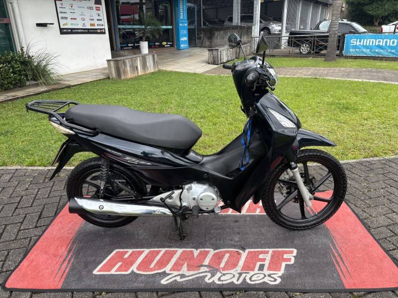 HONDA - BIZ 125 - 2010/2010 - Azul - R$ 10.500,00
