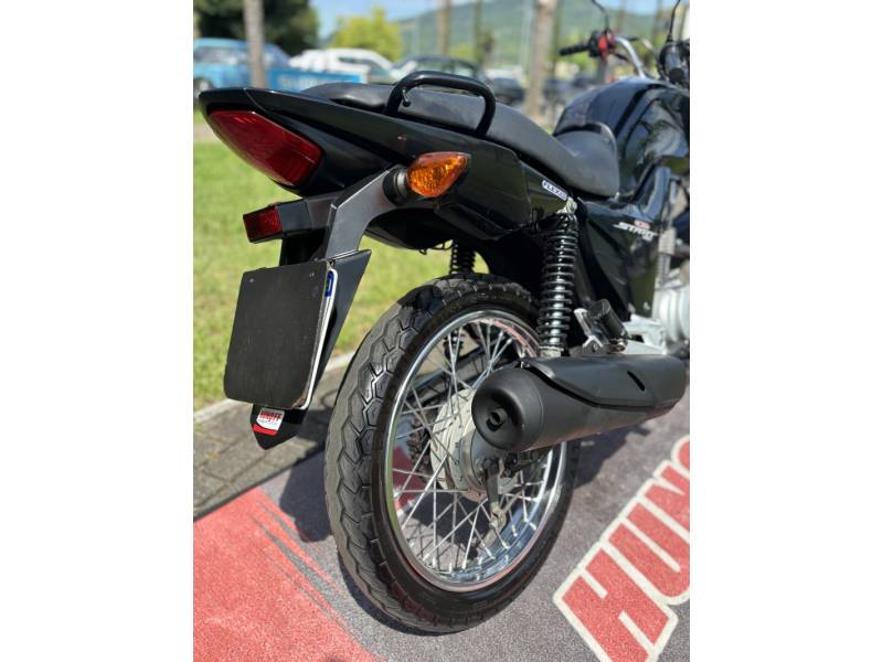 HONDA - CG 150 - 2016/2015 - Preta - R$ 12.500,00