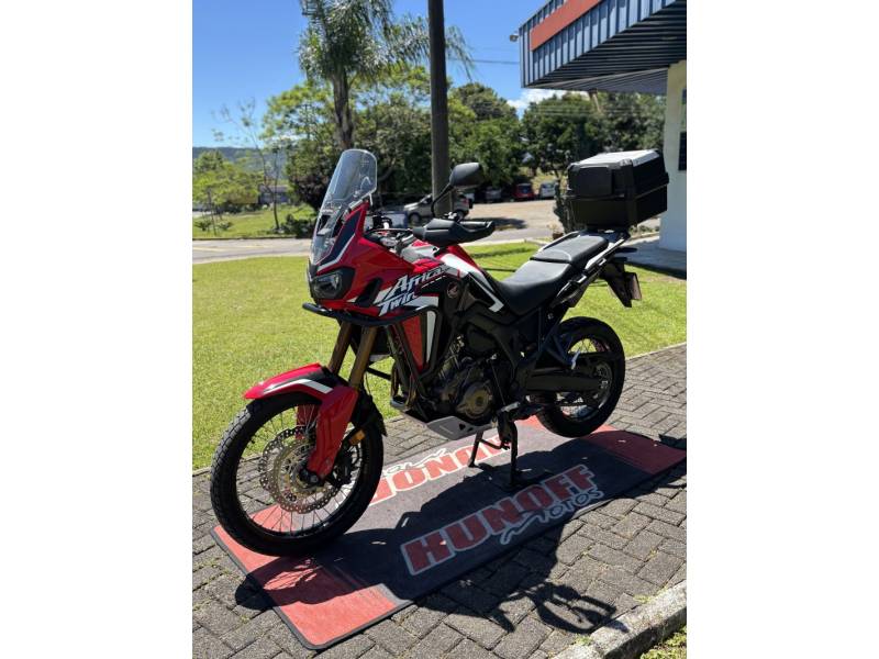 HONDA - CRF 1000L AFRICA TWIN - 2020/2020 - Vermelha - R$ 69.900,00