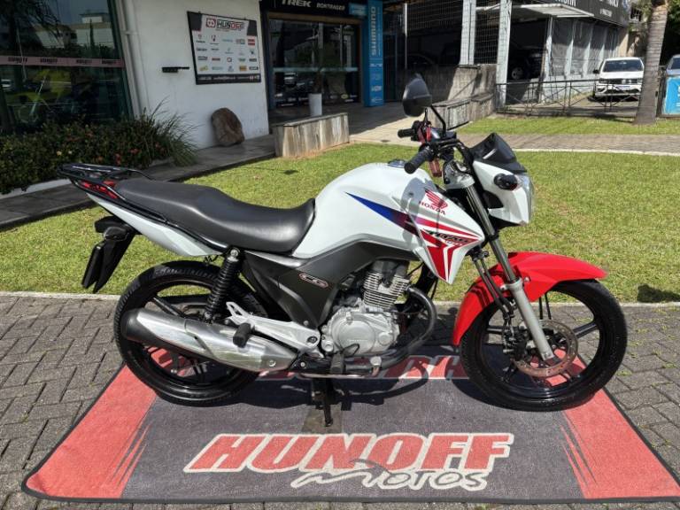 HONDA - CG 160 - 2014/2015 - Branca - R$ 13.900,00