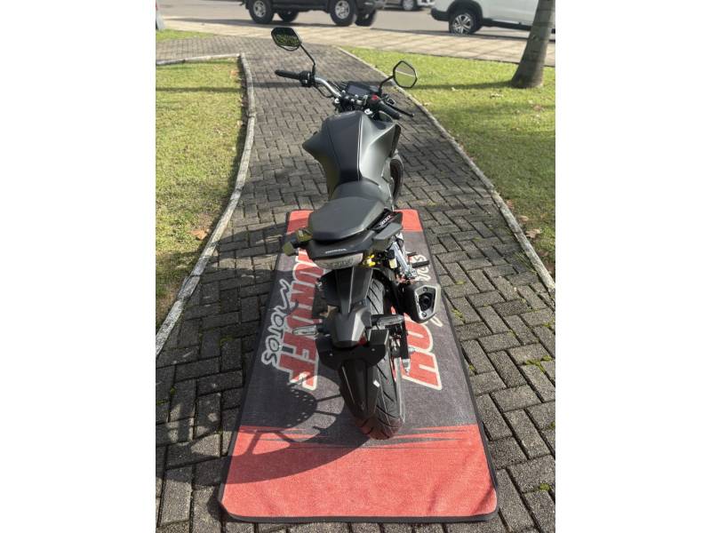 HONDA - CB 300F TWISTER - 2025/2025 - Preta - R$ 28.590,00