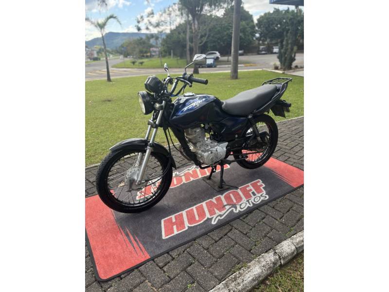 HONDA - CG 125 - 2003/2004 - Azul - R$ 6.900,00