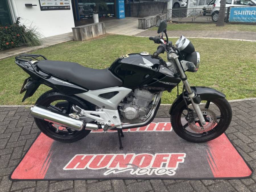 HONDA - CBX 250 TWISTER - 2006/2006 - Preta - R$ 10.900,00