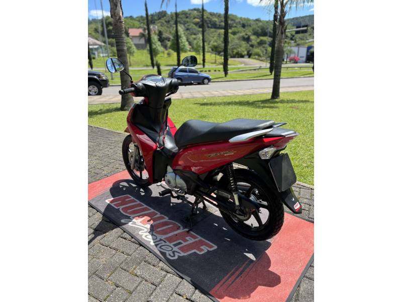 HONDA - BIZ 125 - 2017/2018 - Vermelha - R$ 14.900,00