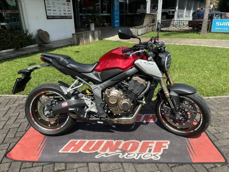 HONDA - CB 650R - 2022/2022 - Vermelha - R$ 52.900,00