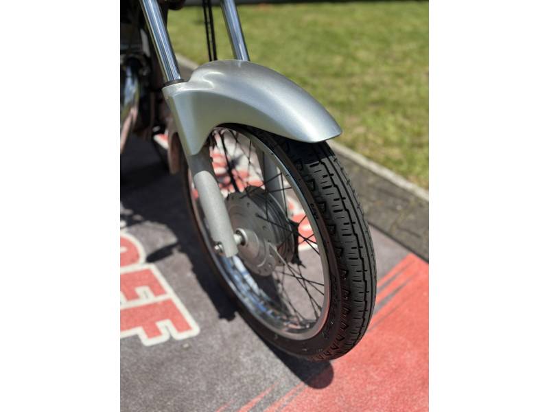 HONDA - CG 150 - 2006/2007 - Prata - R$ 9.900,00