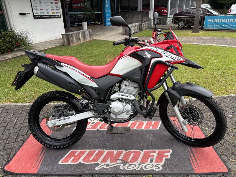 HONDA - XRE 300 - 2019/2020 - Vermelha - R$ 28.500,00