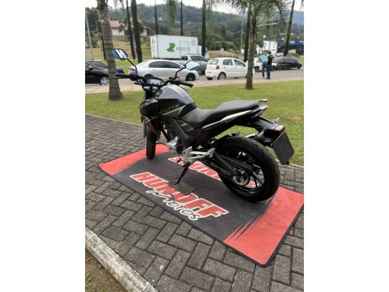 HONDA - CB 250F TWISTER - 2022/2022 - Preta - R$ 22.000,00