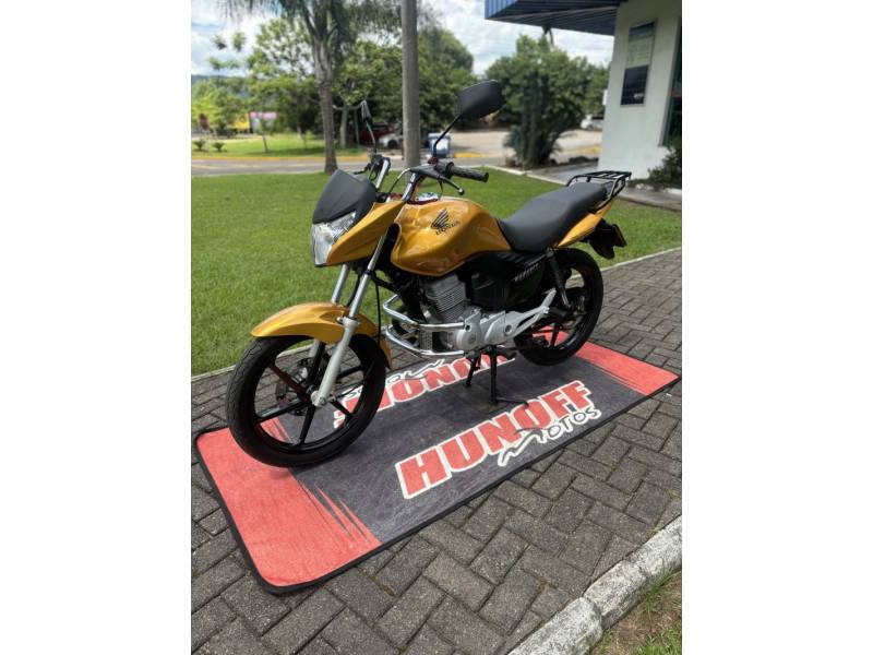 HONDA - CG 150 - 2011/2011 - Amarela - R$ 11.000,00