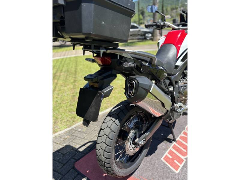 HONDA - CRF 1000L AFRICA TWIN - 2020/2020 - Vermelha - R$ 69.900,00