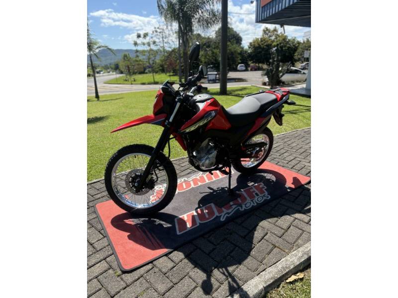 HONDA - NXR 160 - 2024/2025 - Vermelha - R$ 26.900,00