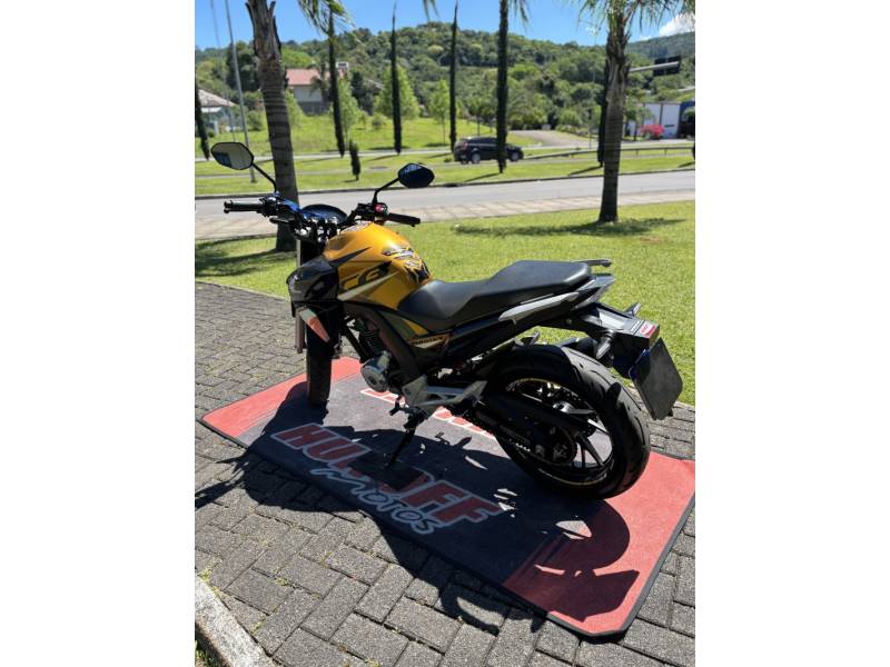 HONDA - CB 250F TWISTER - 2020/2020 - Amarela - R$ 21.500,00