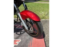 YAMAHA - FAZER - 2012/2012 - Vermelha - R$ 14.900,00