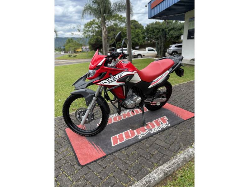HONDA - XRE 300 - 2019/2020 - Vermelha - R$ 28.500,00