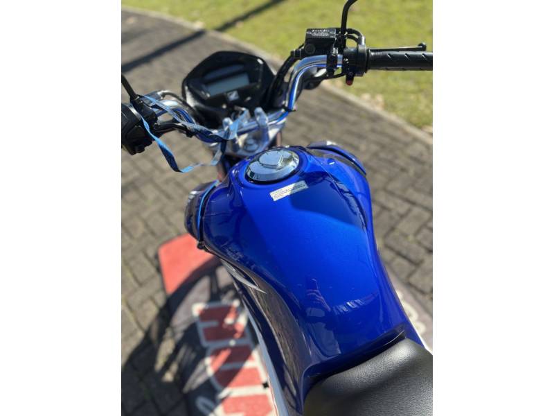 HONDA - CG 150 - 2013/2014 - Azul - R$ 13.900,00