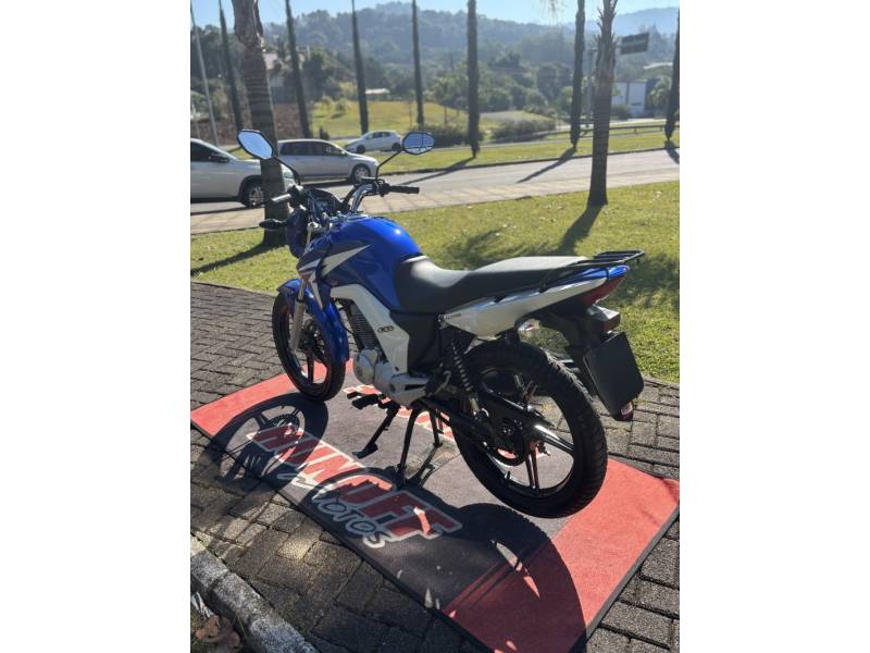 HONDA - CG 150 - 2013/2014 - Azul - R$ 13.900,00