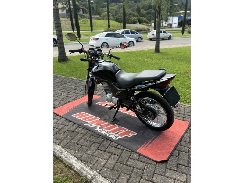 HONDA - CG 150 - 2011/2011 - Preta - R$ 9.900,00