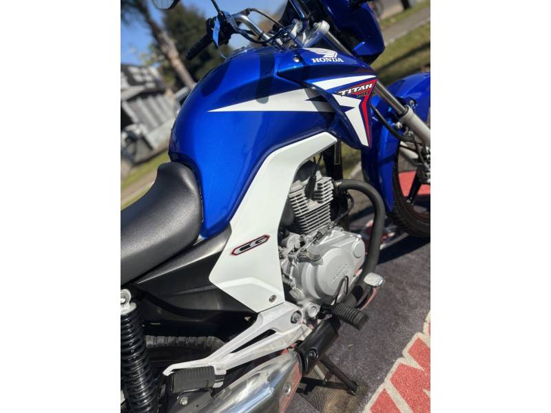 HONDA - CG 150 - 2013/2014 - Azul - R$ 13.900,00
