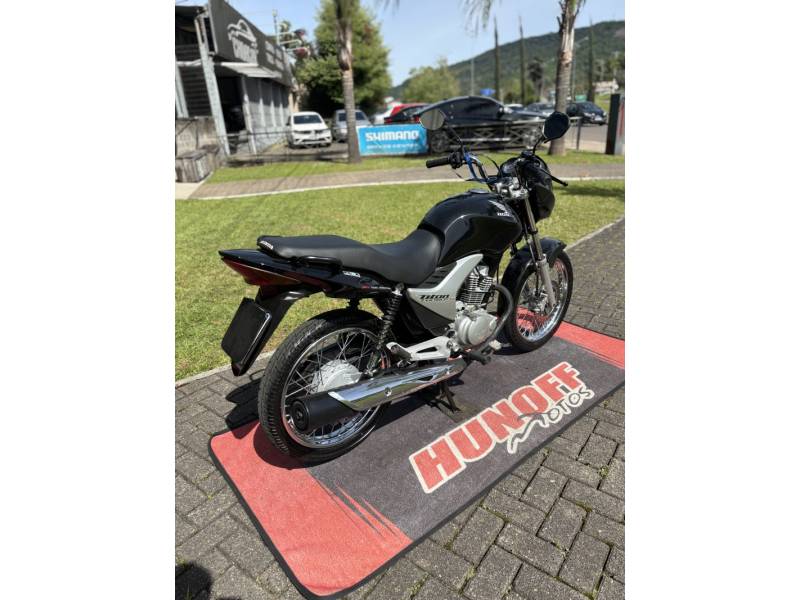 HONDA - CG 150 - 2011/2011 - Preta - R$ 11.900,00