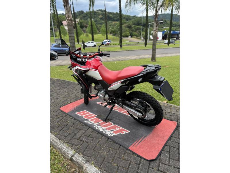 HONDA - XRE 300 - 2019/2020 - Vermelha - R$ 28.500,00