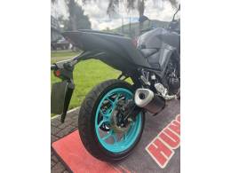 YAMAHA - MT - 2023/2024 - Cinza - R$ 33.500,00