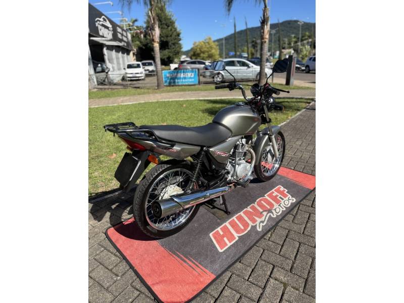 HONDA - CG 150 - 2007/2008 - Cinza - R$ 9.200,00