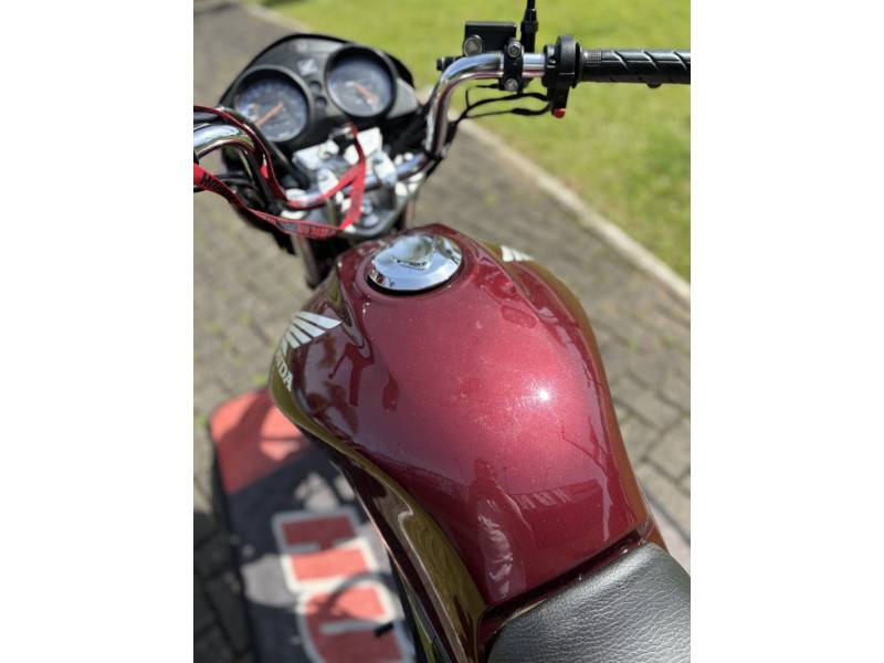 HONDA - CG 150 - 2011/2012 - Vermelha - R$ 13.200,00