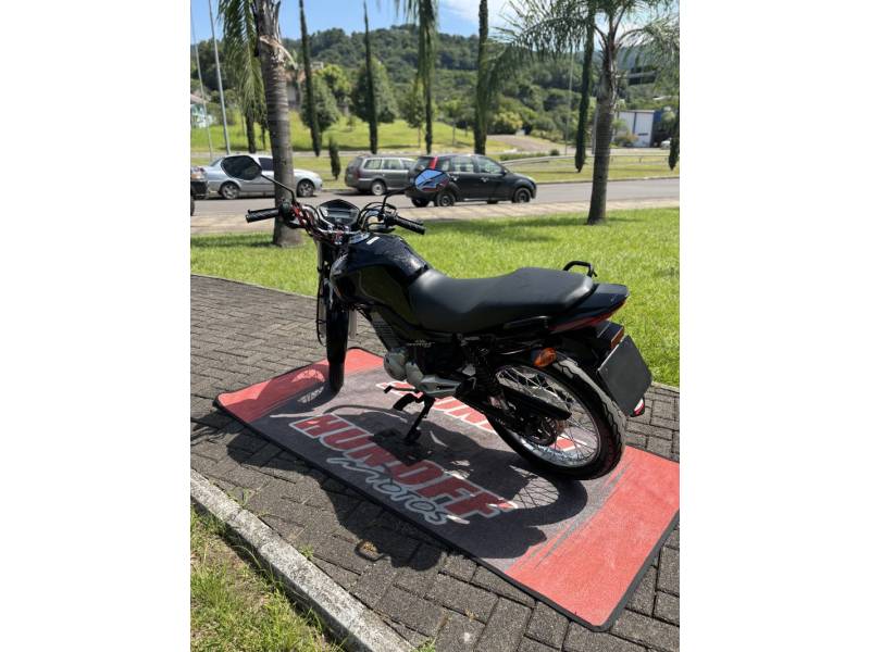 HONDA - CG 150 - 2016/2015 - Preta - R$ 12.500,00