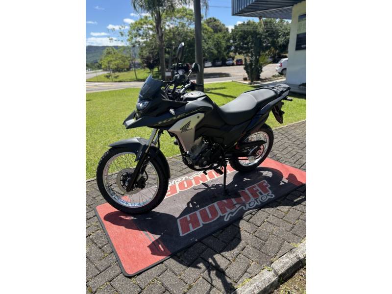 HONDA - XRE 190 ABS - 2025/2026 - Cinza - R$ 28.490,00