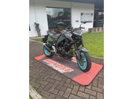 YAMAHA - MT - 2023/2024 - Cinza - R$ 33.500,00