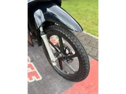 HONDA - BIZ 125 - 2010/2010 - Azul - R$ 10.500,00