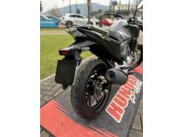 HONDA - CB 250F TWISTER - 2022/2022 - Preta - R$ 22.000,00