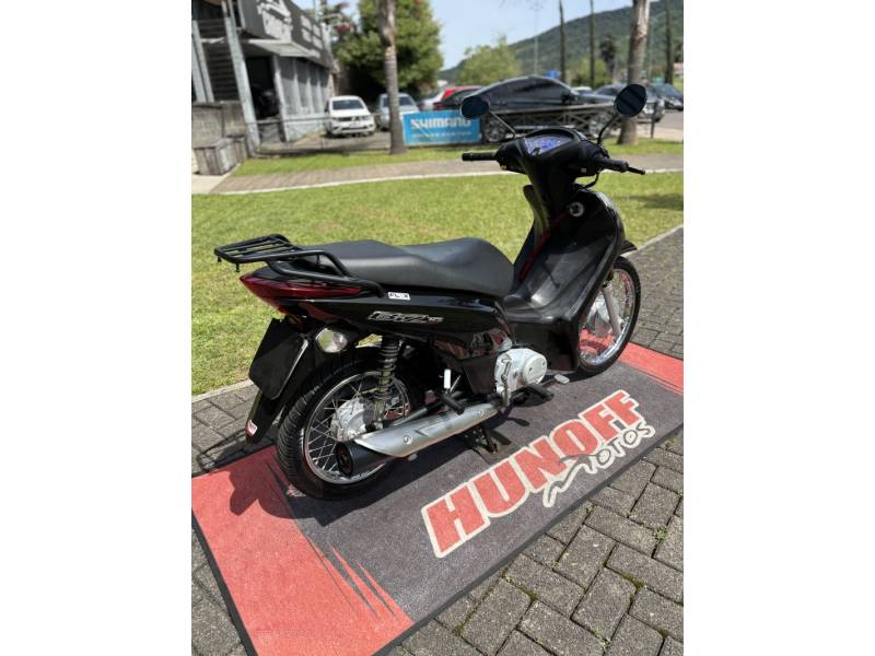 HONDA - BIZ 125 - 2013/2013 - Preta - R$ 11.500,00