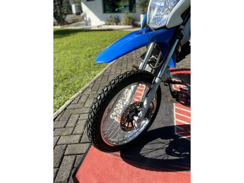 HONDA - NXR 160 - 2017/2017 - Azul - R$ 15.900,00