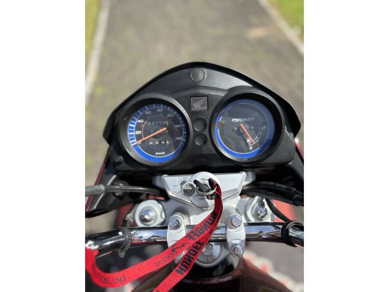 HONDA - CG 150 - 2011/2012 - Vermelha - R$ 13.200,00