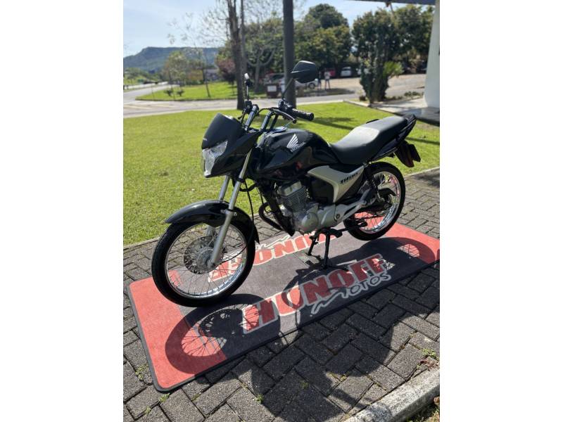 HONDA - CG 150 - 2011/2011 - Preta - R$ 11.900,00