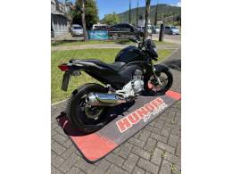 HONDA - CB 300R - 2014/2014 - Preta - R$ 15.900,00