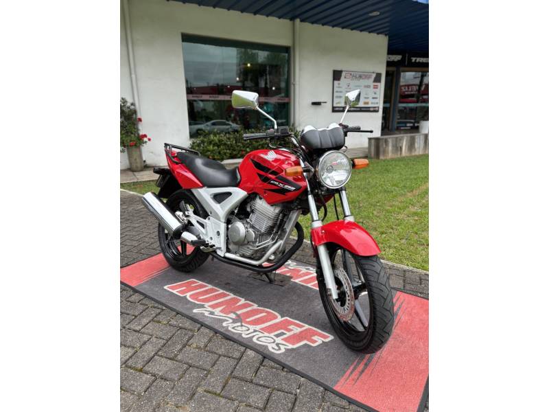 HONDA - CBX 250 TWISTER - 2008/2008 - Vermelha - R$ 11.500,00