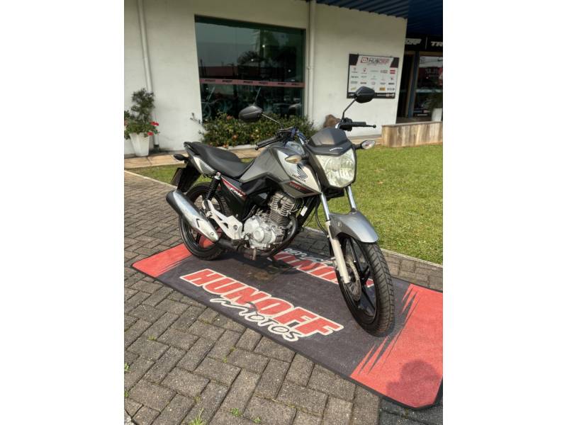 HONDA - CG 160 - 2016/2016 - Cinza - R$ 13.900,00